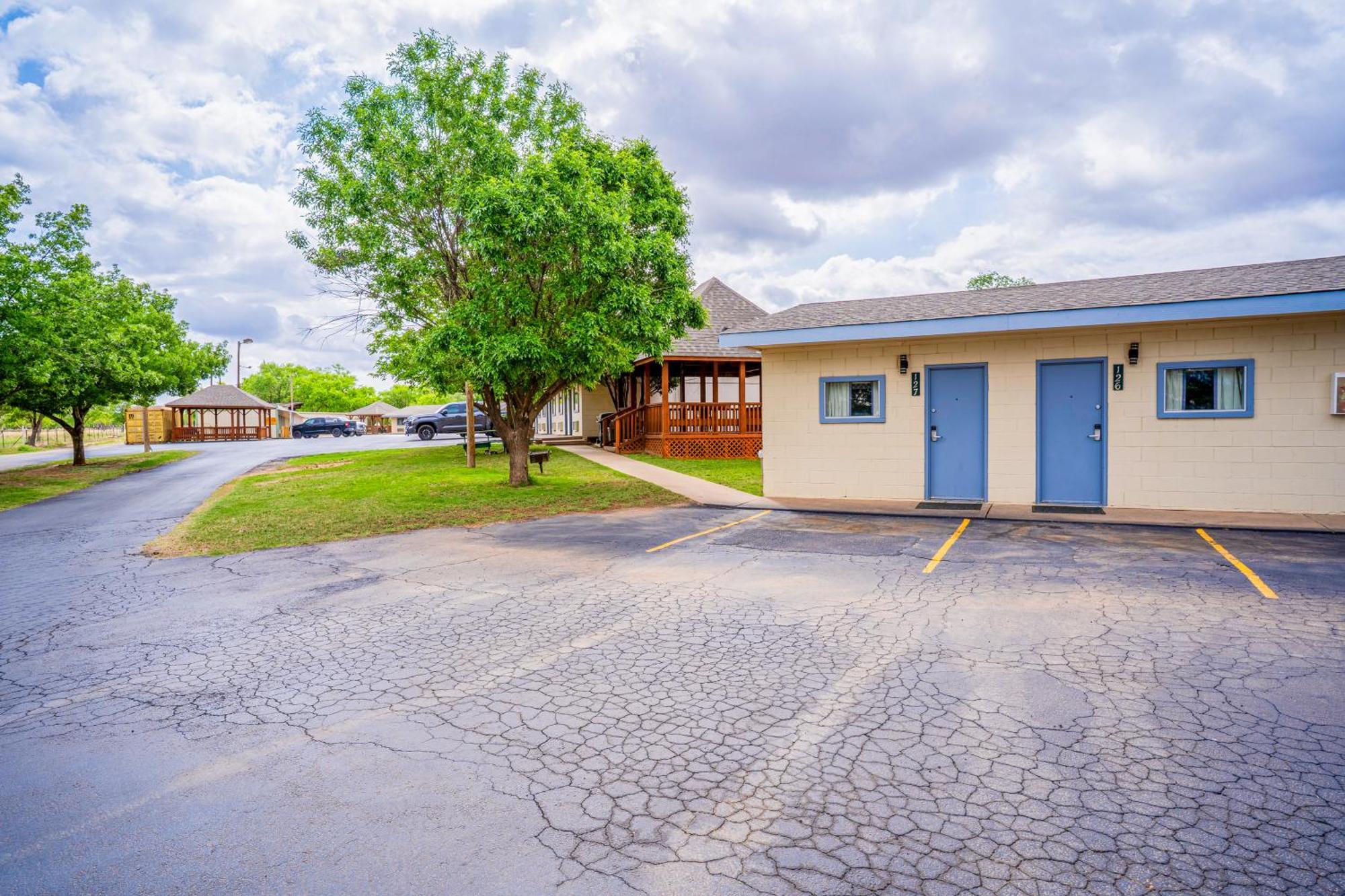 Purple Sage By Oyo Snyder Tx Exterior foto
